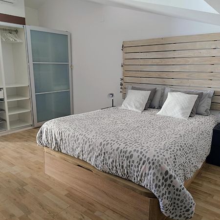 Ferienwohnung Precioso Duplex Con Terraza A 5 Minutos Playa Y 20 Minutos De Barcelona Premiá de Mar Exterior foto